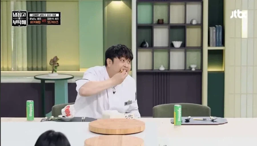 윤남노 셰프가 냉부 쉬는 시간에 하는 일_3.webp
