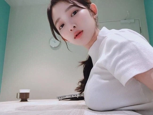 노출없는 큰 가슴_3.webp