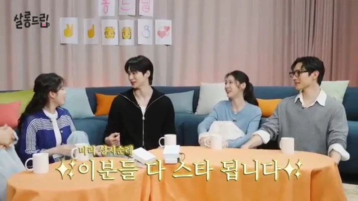 머군부인의 감독이 아이유한테 해준 얘기_5.webp
