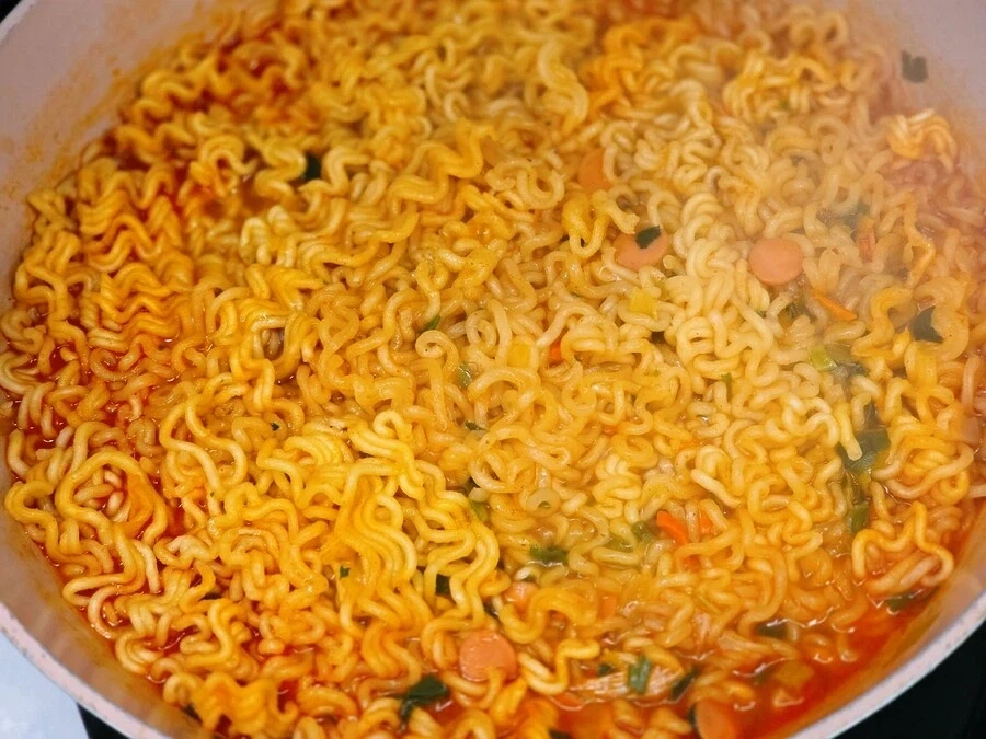 우지파동 당시 삼양라면이 망할 뻔 한 걸 좀 다르게 이해＆납득한 사람.jpg_5.webp
