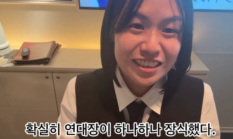 한국군 부대마크 모으는 일본 카페 사장님.jpg_3.webp