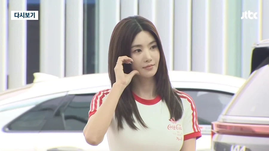 메히꼬에 응원가는 연예인.jpg_2.webp