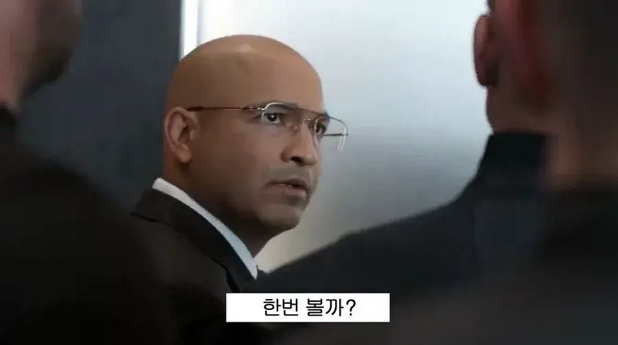 (검열)건전한 빈유 수영복짤 가저와봄_2.webp