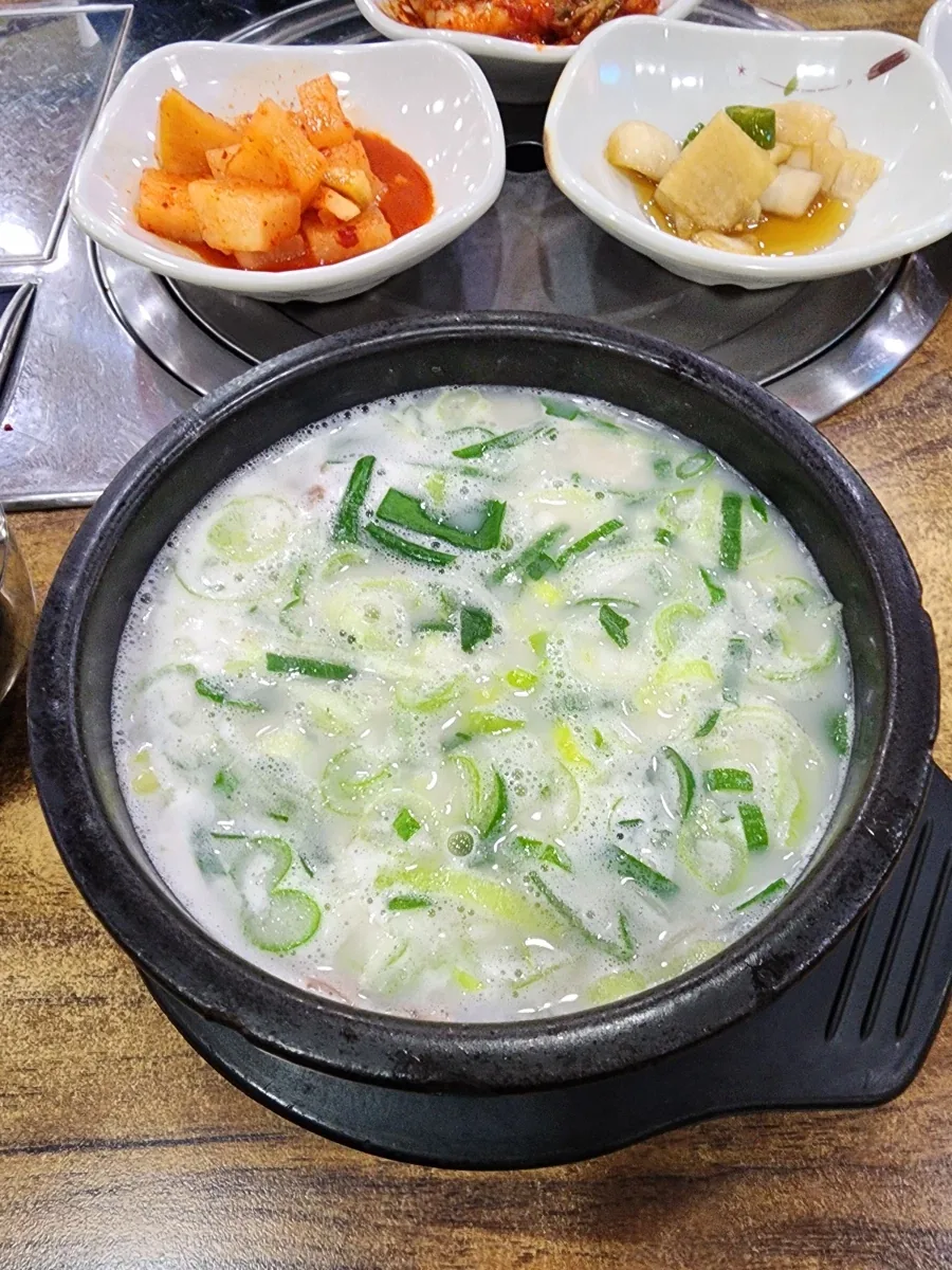 서울 향토국밥먹고 왔어_1.webp