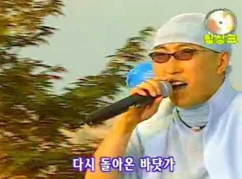 한국갤럽 선정 여름하면 생각나는 노래에 두번이나 랭크된 가수_2.webp