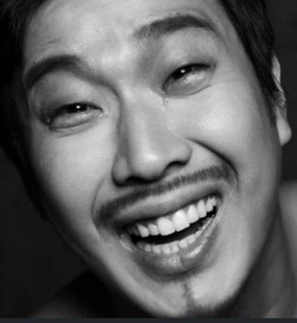 "저희 모친께서 개를 한 마리 키우십니다." 대표 이미지