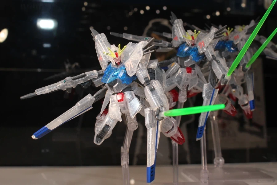 HGUC 1/144 건담 F91 잔상 이미지 클리어 Ver 도쿄점 전시 사진_2.webp