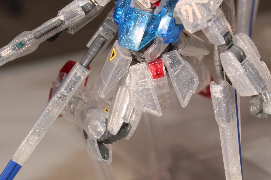 HGUC 1/144 건담 F91 잔상 이미지 클리어 Ver 도쿄점 전시 사진_12.webp