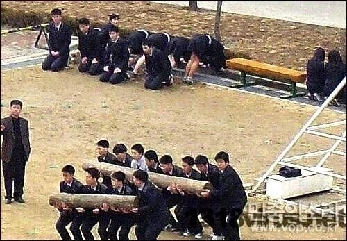 지금은 상상도 못할 학교문화_5.webp