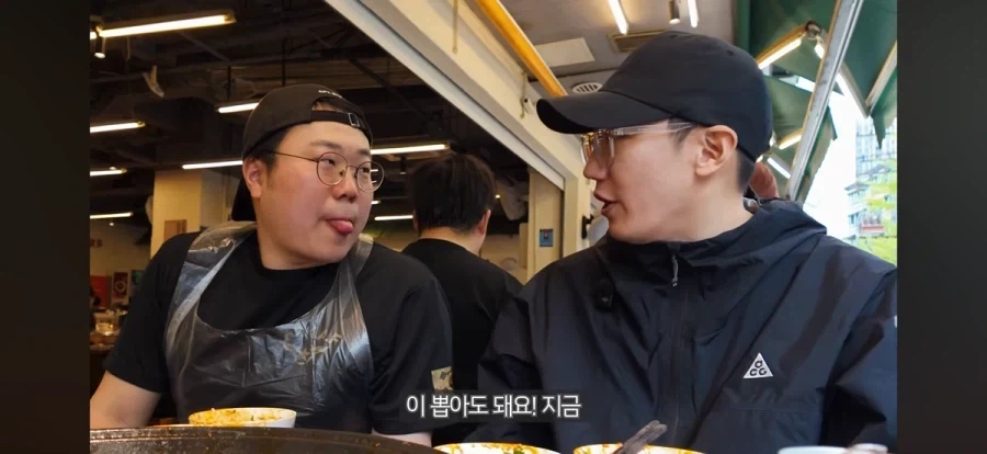 사천 훠궈 맛보고 혀가 마비 된 유튜버.jpg_3.webp