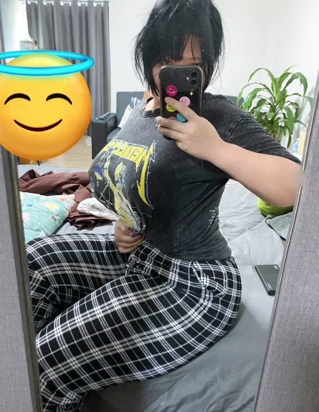 얼굴을 가릴수 있는 브라지어.jpg_2.webp