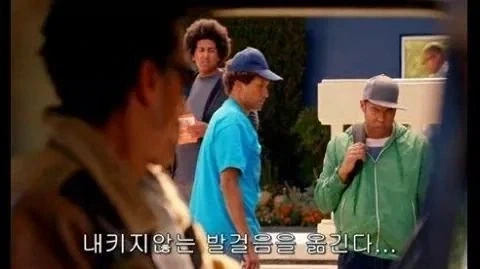 이미 회사 주차장인데 출근하기 싫다_1.webp