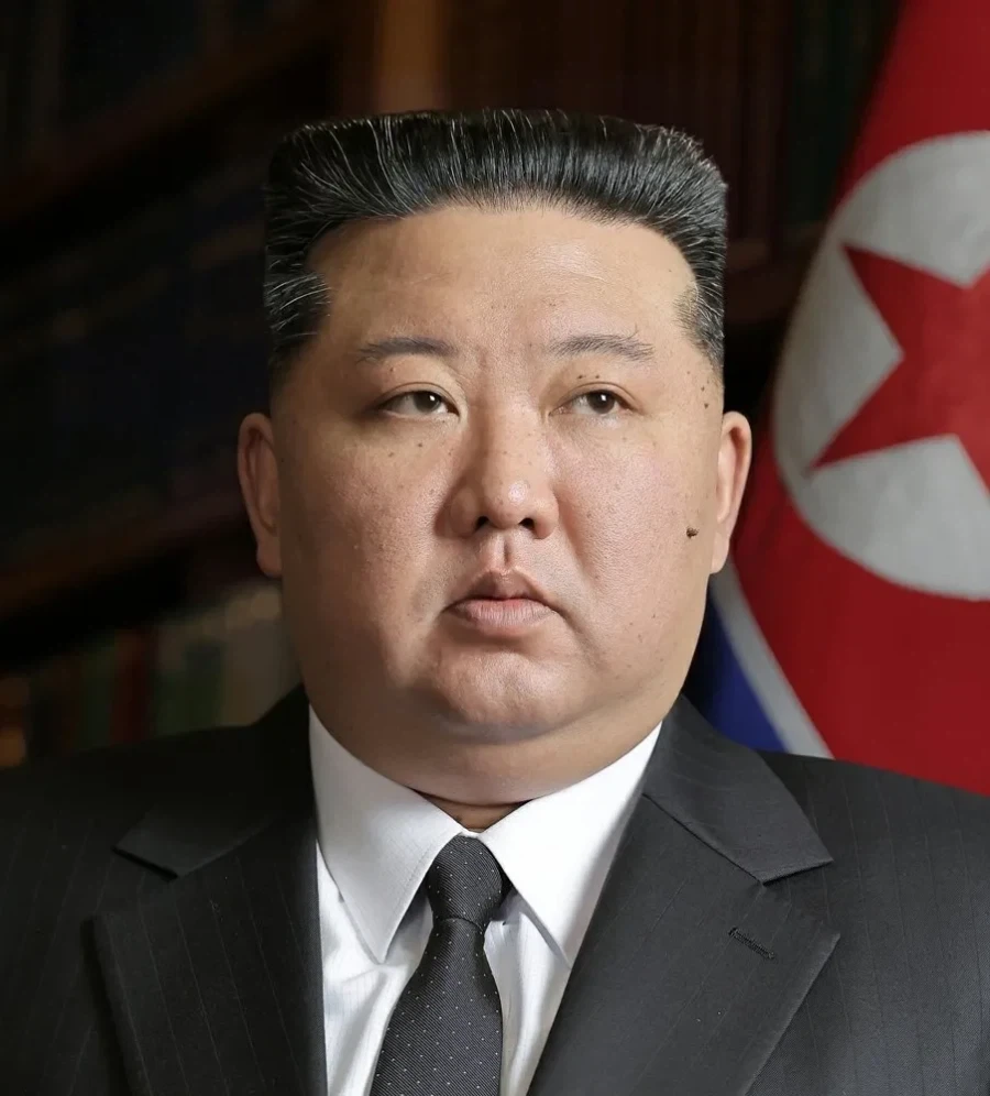 일.베.충 애미애비 사진 .jpg_2.webp