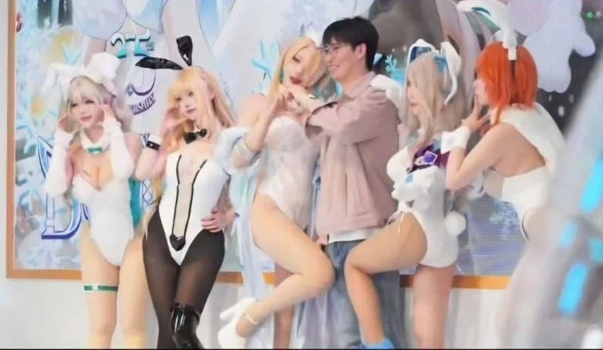 코스프레 대참사_1.webp