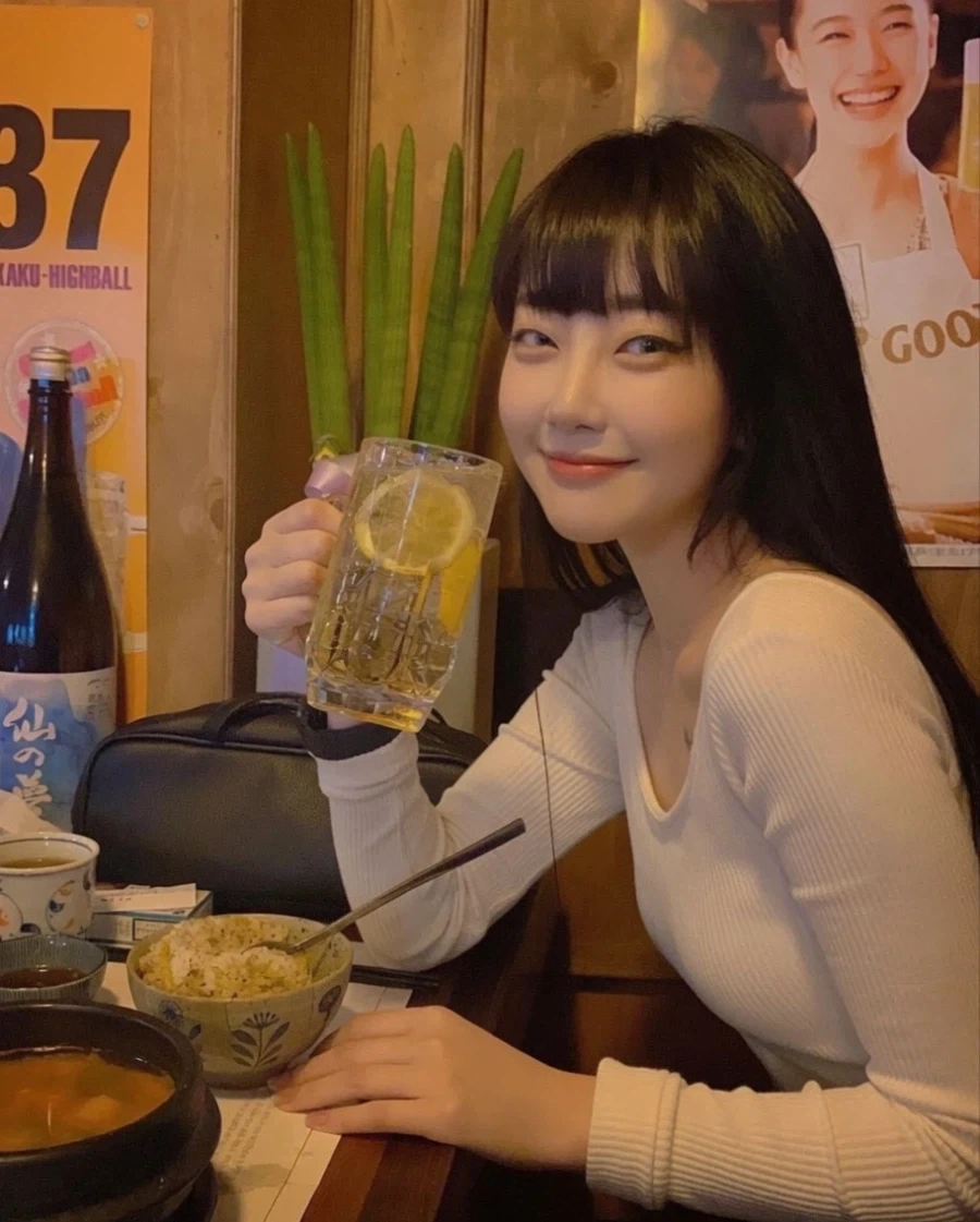 이런 눈매 귀엽던데 뭐라고 하더라_2.webp