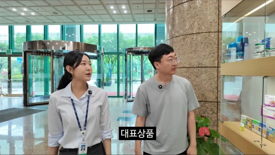 여자가 날붙이 휘두르기에 최적화 신체 이미지 13