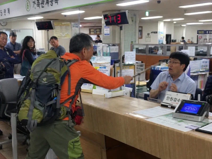 AI가 만든 기괴함 없는 공포스런 연출사진_5.webp