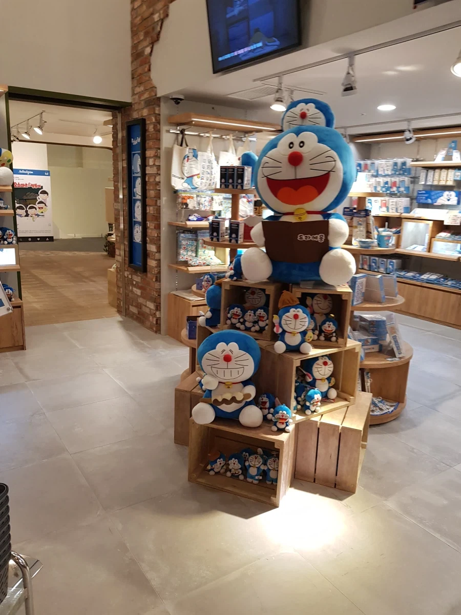 드디어 도착한 황젠슨 이미지 4