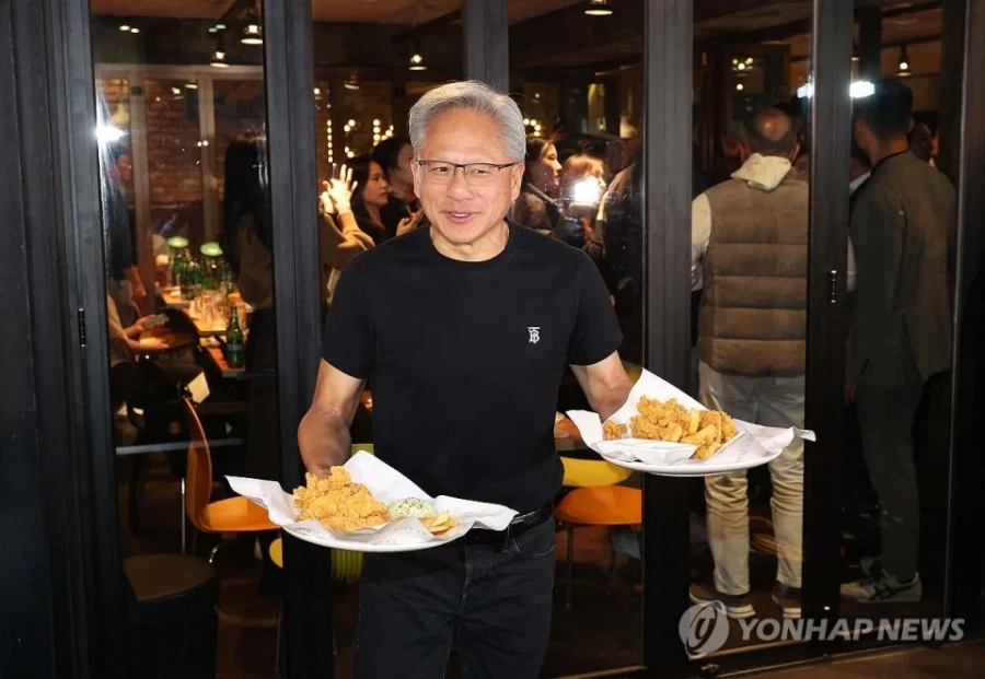 팀쿡 한국 온적 있음?_4.webp