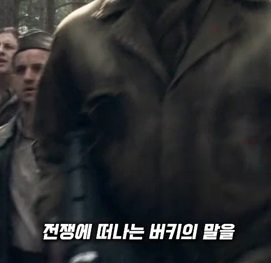 mcu) 엔드게임에서 버키만 알아챈 마지막 인사_23.webp