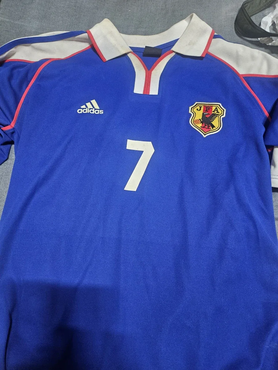 예전에 캡틴 츠바사 때문에 샀던거_1.webp