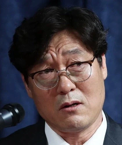에타의 기숙사 룸메.jpg 대표 이미지