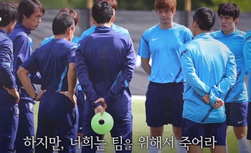 홍띵보) 분명 이거 부러워하는거 같음 ㅋㅋ_5.webp