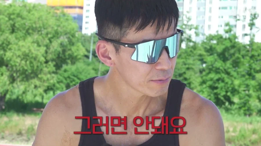 절박했던 시절의 무모한 공약에 참교육 당한 아이돌_11.webp