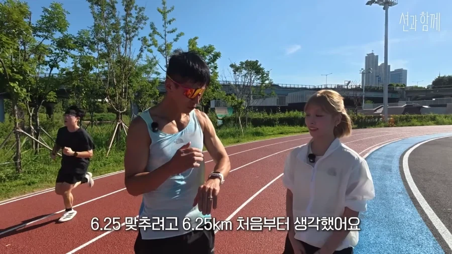 드디어 단독 게스트 섭외까지 받게 된 리센느 메이.jpg_42.webp
