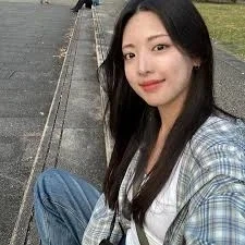 여행도 잘생기면 하기 편하더라..._3.webp