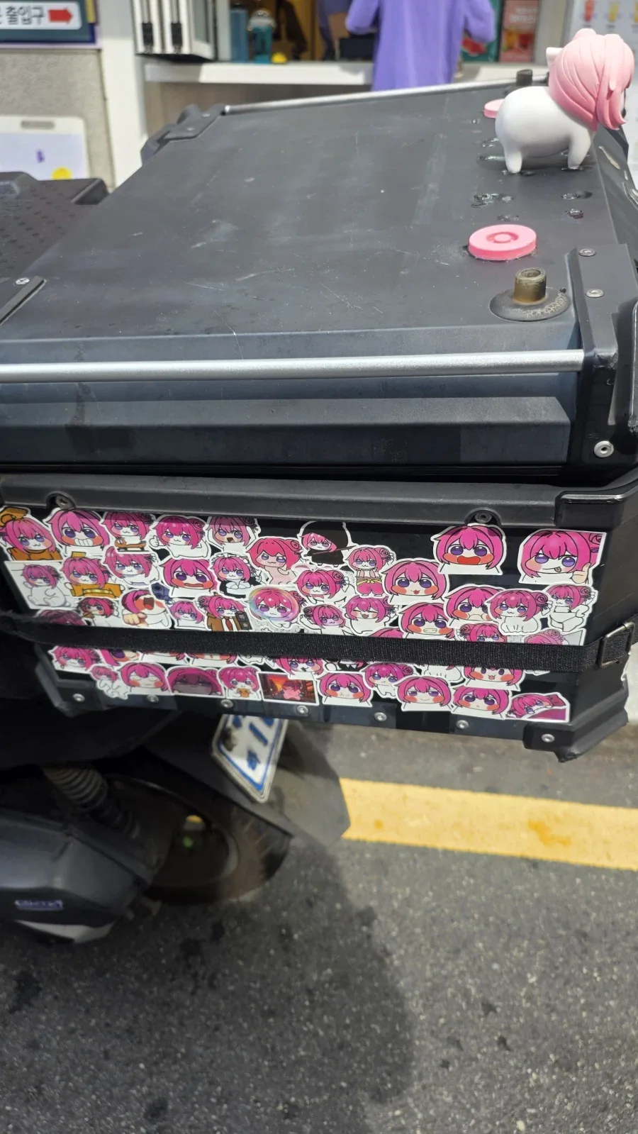 이스라엘 깐다고 히틀러가 맞았네 하는거도 코미디긴함 이미지 4