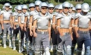 식객) 이북 출신 고수들이 만드는 평양냉면 이미지 2