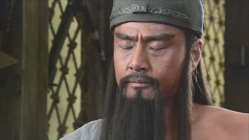 "이 수술을 할려면 환자를 결박하고 얼굴을 가려야합니다" 이미지 24