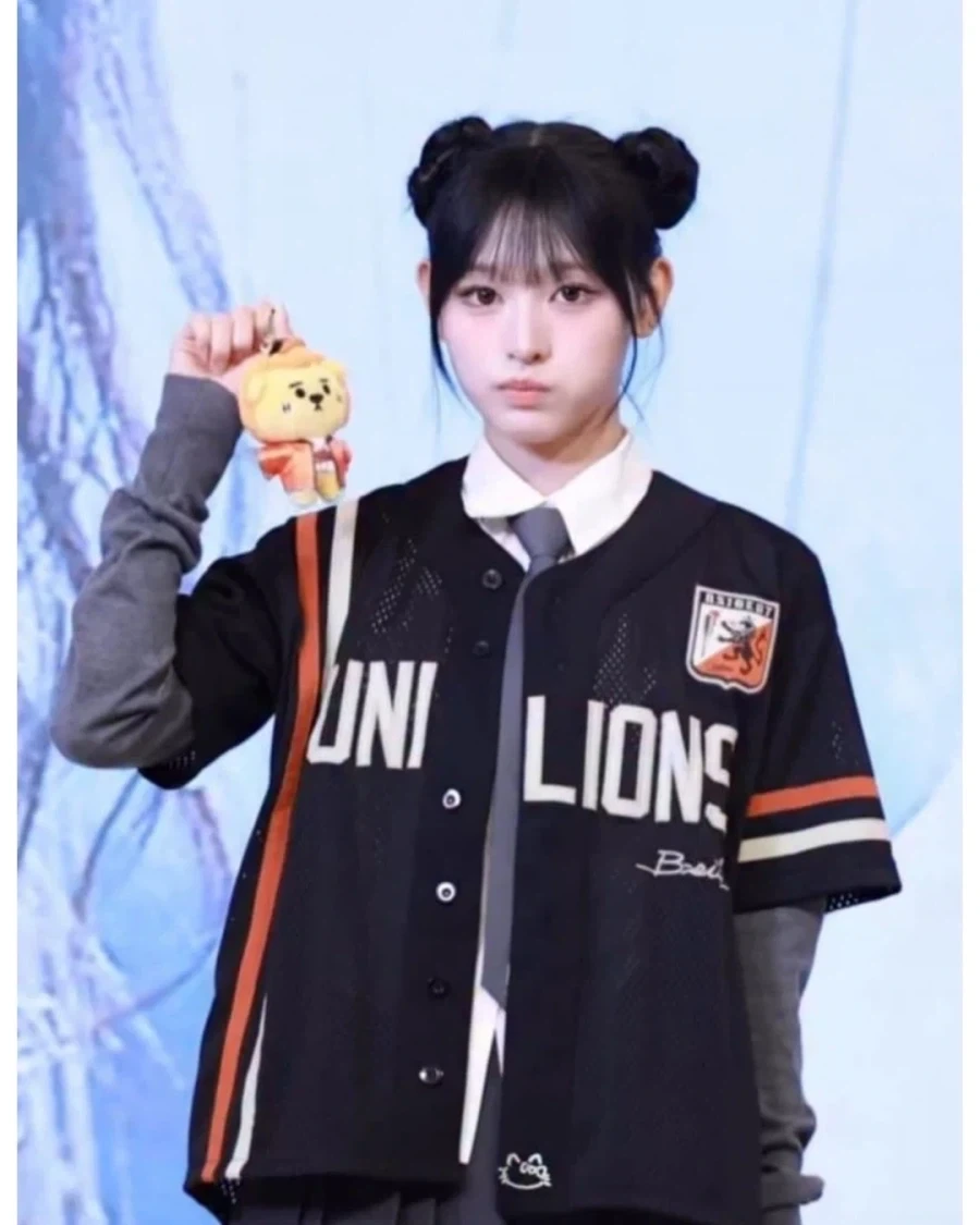 인형 들고있는 미나미..._4.webp