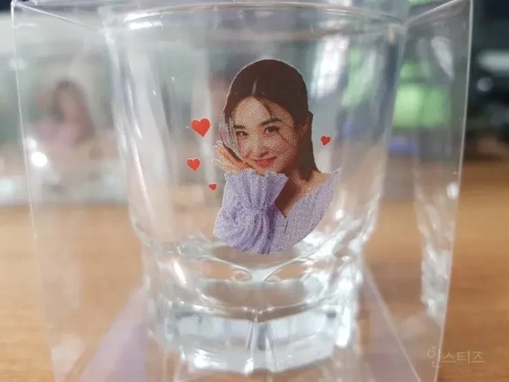 기회를 잡고 순항중인 리센느를 보면서 생각나는 브레이브 걸스 굿즈 사태_2.webp