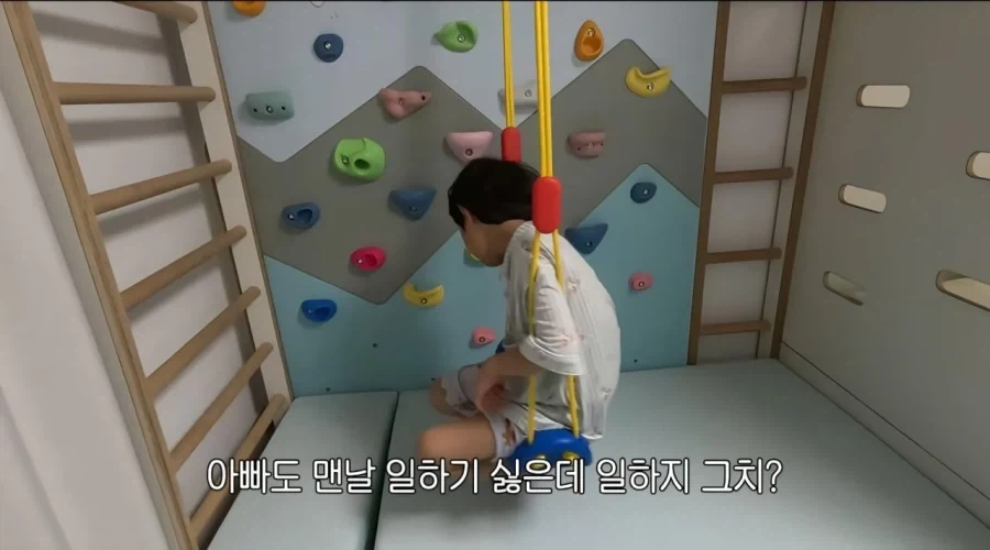 학교 가기 싫다는 아들 훈육하는 개그맨.jpg_14.webp