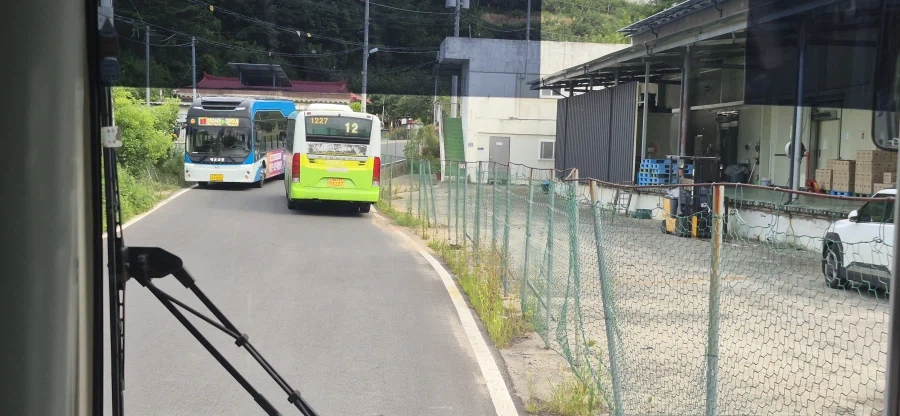 일본 일왕가 36촌도 사실상 수사적 표현이고 실제 촌수는 이미지 6