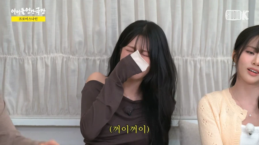 데뷔 9년차 아이돌의 맏언니 대우법.jpg_7.webp