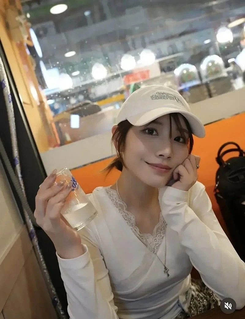 페이트) "지구국가원수 ㅋㅋㅋ 복장 개변태같네 ㅋㅋㅋㅋ" 대표 이미지