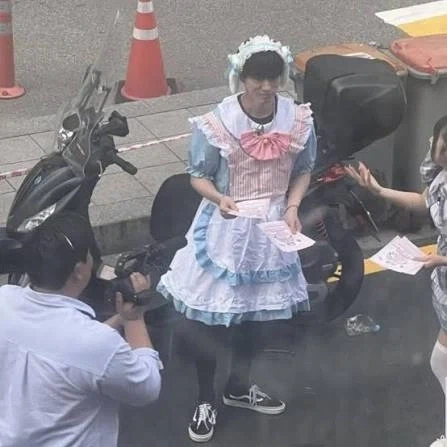 플레이어 숨기다가 다른것도 숨겨버린 게임.jpg 이미지 2