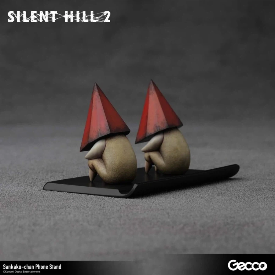 [Gecco] 사일런트 힐2 - 삼각쨩 휴대폰 스탠드_3.webp
