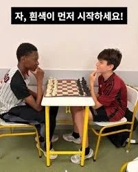 미국에있다는 레드동상 이미지 12
