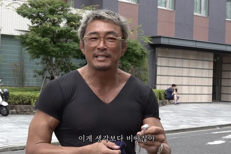 하수구에 에어팟 빠트린 추성훈_34.webp