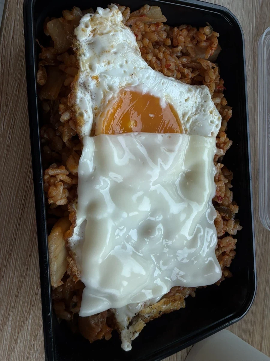 김치볶음밥 도시락 싸주는 아빠.jpg_3.webp