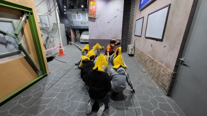 남자라서 울지못하는 일본남 이미지 3