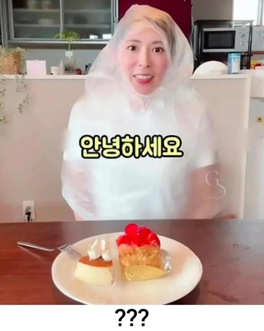 한 입만 먹고 버리는 다이어트녀.jpg_4.webp
