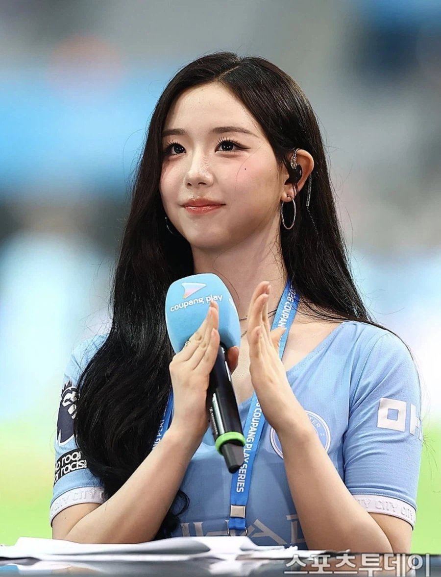 맨시티 여신 ㄷㄷ.jpg_3.webp