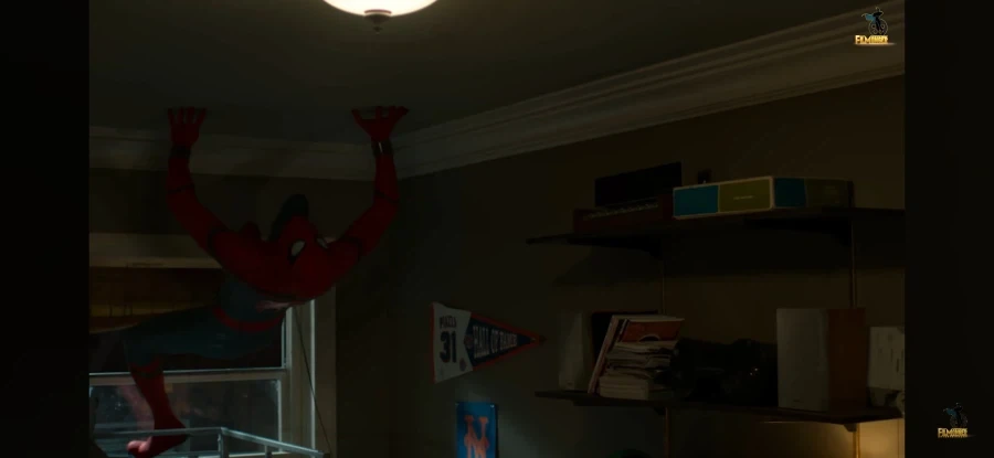 MCU) 네드의 무해함을 보여주는 장면_2.webp