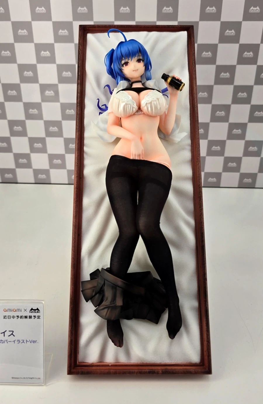 [HASUKI] 1/6 아주르 레인 - 세인트 루이스 다키마쿠라 커버 Ver 전시_12.webp