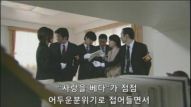 만화캐릭터를 죽인 작가가 당하는 일_9.jpg
